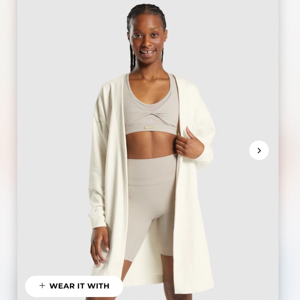 WHITNEY OVERSIZED ROBE in unbleached 

Gymshark Womens